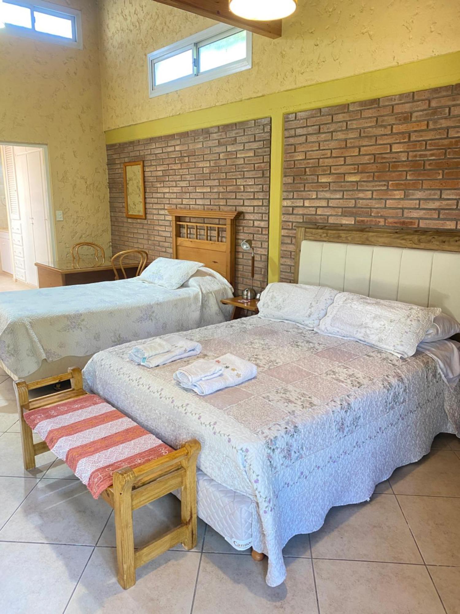 Hansi Homestay *
